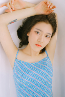 少妇饥渴XXHDⅩXXOOO